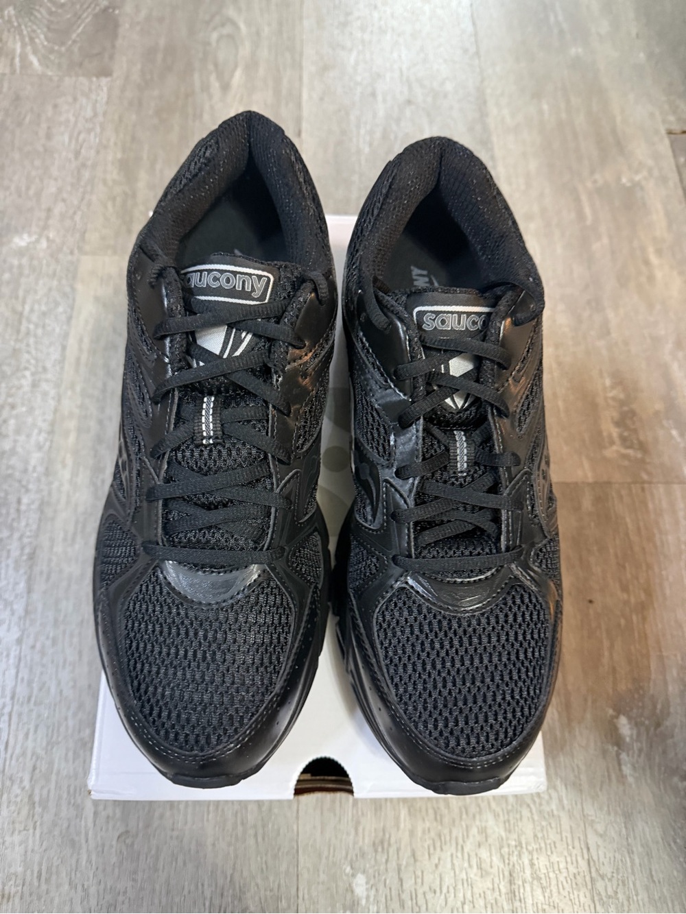Saucony Men's Black Athletic Running Shoes